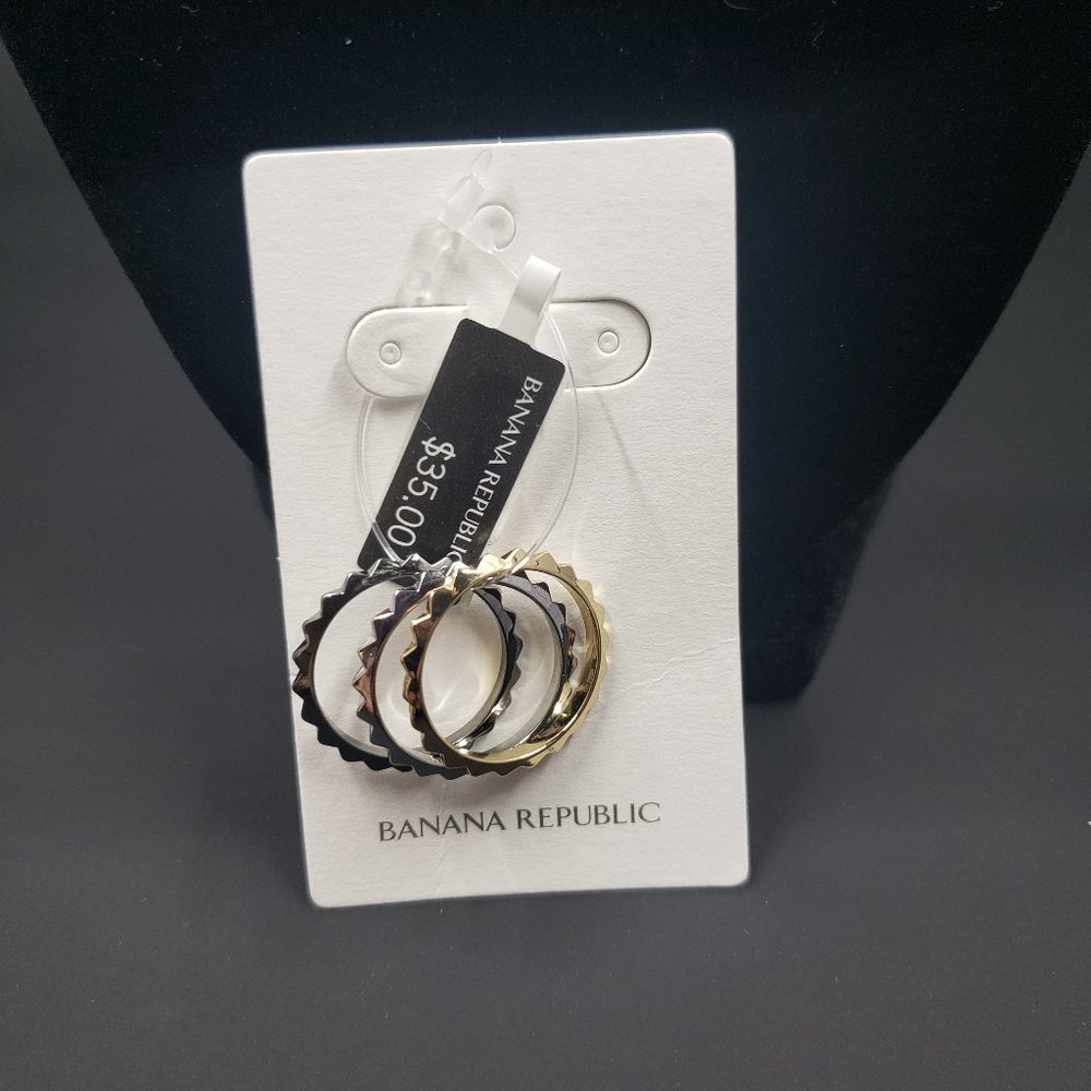 Banana Republics - Rings
